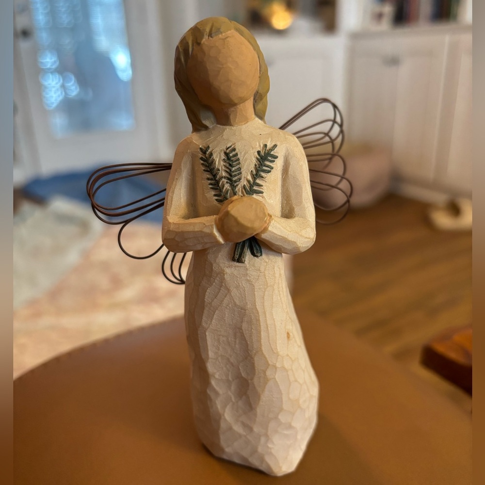 Willow Tree Angel of Remembrance - Picture 1 of 5